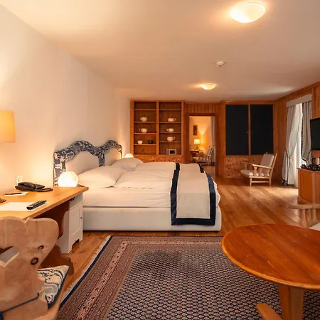 Bernina 1865 Hotel Samedan