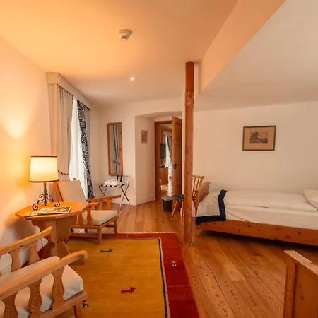 Bernina 1865 Hotel 4*