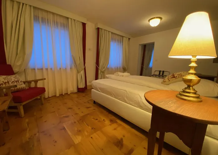 Отель Bernina 1865 By Kleos Group Collection Самедан